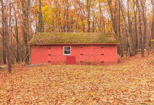 310 Comfort Trl, Montgomery NY 12549-1977 exterior