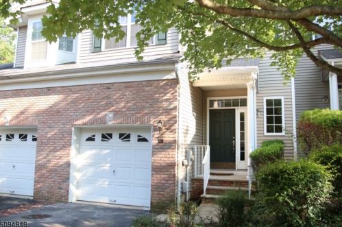 120 Hoover Ave, Princeton, NJ 08540-4632