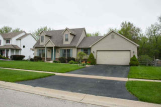 1130 Eagle Ln, Temperance, MI 48182-9112