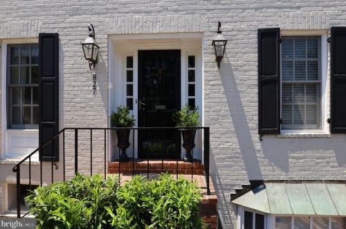 827 Royal St, Alexandria VA  22314-4340 exterior