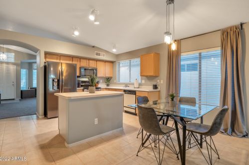 18463 5th Ave, Phoenix AZ  85023-6408 exterior