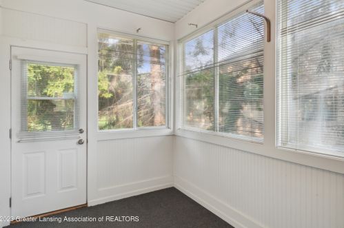 2930 Marfitt Rd, East Lansing MI 48823-6355 exterior