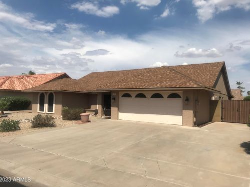 15215 42nd Pl, Phoenix AZ  85032-8117 exterior