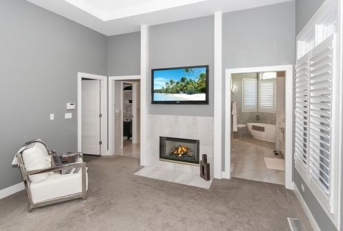 6508 Oakwood Mnr Dr, Bull Valley IL 60012-1196 exterior