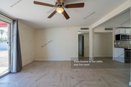 8217 19th St, Tucson AZ  85710-5915 exterior