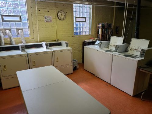 5469 Ingleside Ave, Chicago IL  60615-5040 exterior