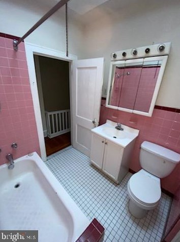 6556 Limekiln Pike, Philadelphia PA 19138-3127 exterior