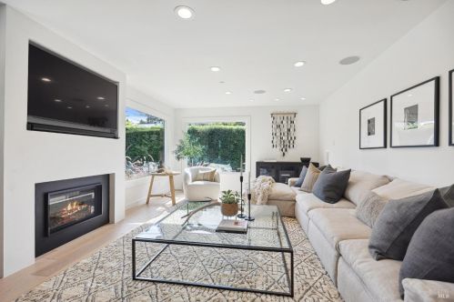 5 Amicita Ave, Mill Valley CA 94941-2101 exterior