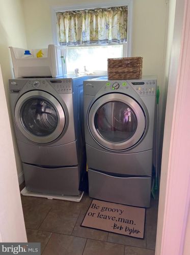 151 Linwood Ave, Ardmore PA 19003-2706 exterior