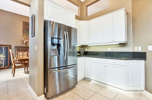 8816 First Tee Rd, Fort Pierce FL 34986-3063 exterior