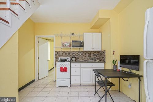 1000 6 St, Philadelphia PA 19147-4011 exterior