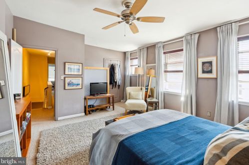 1331 Dickinson St, Philadelphia PA 19147-6211 exterior