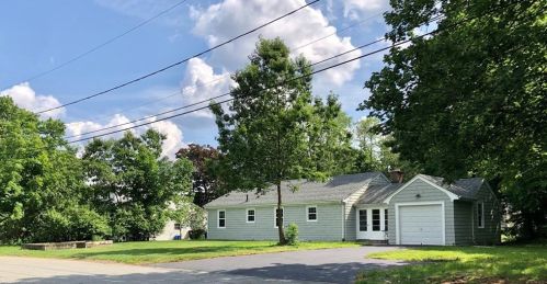 1481 Douglas Ave, Providence RI  02904-4034 exterior