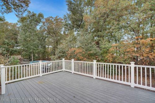 338 New Central Ave, Jackson Twp NJ 08527-2952 exterior