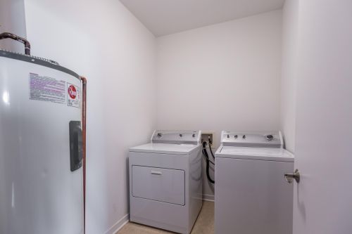 1522 Prospect Ave, Milwaukee WI 53202-6512 exterior