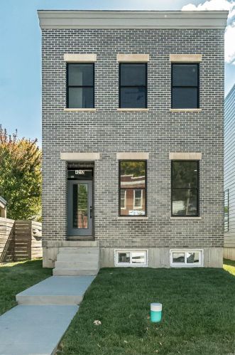 4212 Norfolk Ave, Saint Louis, MO 63110-3828