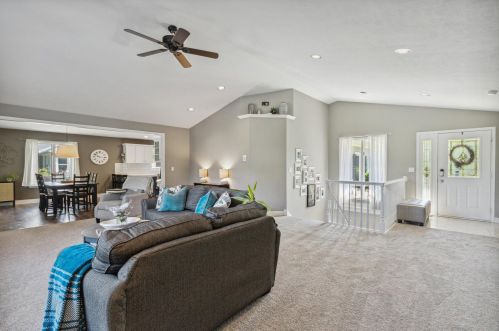 1551 Leffingwell Ave, Grand Rapids MI 49525-4530 exterior