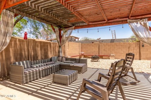 5641 10 Dr, Phoenix AZ 85041-8354 exterior