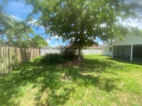 3651 Margela St, Fort Pierce FL  34953-5224 exterior