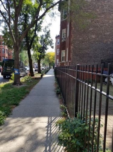 6122 Winthrop Ave, Chicago IL  60660-2481 exterior