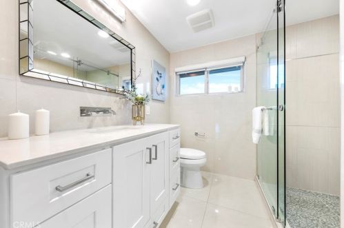 1347 Dana Pl, Fullerton CA  92831-1108 exterior