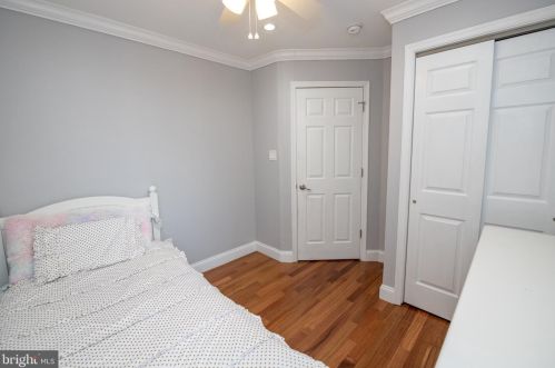 2932 Juniper St, Philadelphia PA 19148-4951 exterior