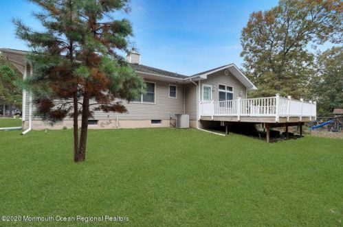 338 New Central Ave, Jackson Twp NJ 08527-2952 exterior