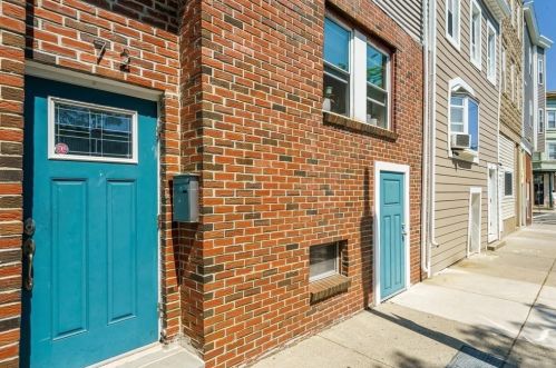 72 Cottage St, Boston MA exterior