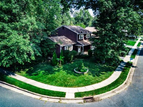 37 Scott Ave, Edison, NJ 08837-3009