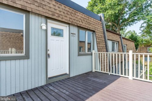 3881 Manzanita Pl, Alexandria, VA 22309-1479