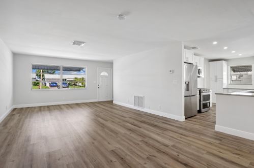 711 18 St, Boynton Beach FL 33426-5425 exterior