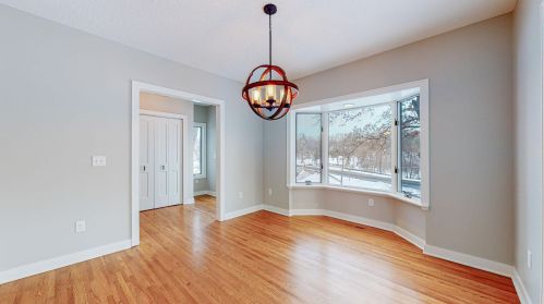 2501 Arc St, Saint Paul MN 55109-1918 exterior