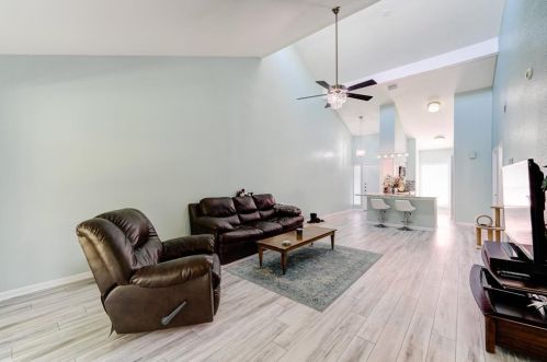 152 April Pt Dr, Montgomery TX 77356-8873 exterior