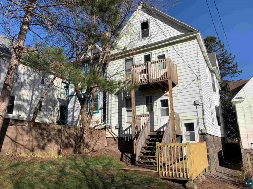 2517 2nd St, Duluth, MN 55812-1824