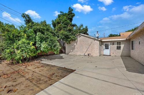 14936 Cerritos Ave, Bellflower CA 90706-2828 exterior