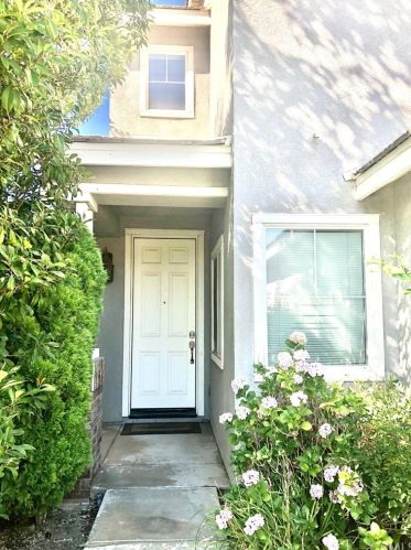 33258 Yucca St, Temecula, CA 92592-1332