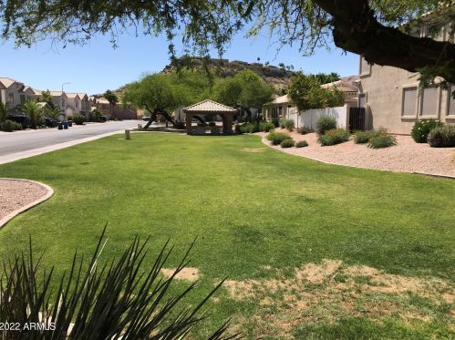 1424 Cathedral Rock Dr, Phoenix AZ 85048-8910 exterior