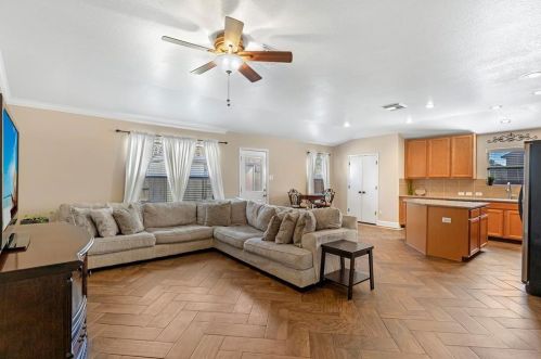 9810 Barr Spg Dr, Humble TX 77396-4228 exterior