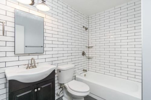 2015 Huntingdon Chase, Atlanta GA 30350-4938 exterior