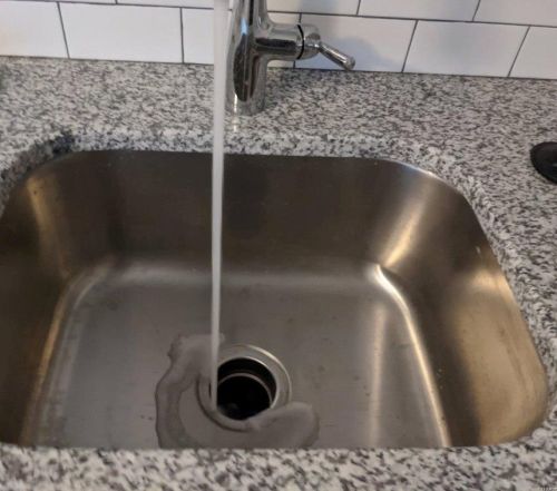 1725 Bradshaw Dr, Saint Louis MO 63136-2422 exterior