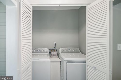 612 Sycamore Ter, Haddon Heights NJ 08035-1725 exterior