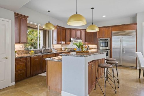 1380 Souza Dr, Folsom CA  95762-7561 exterior