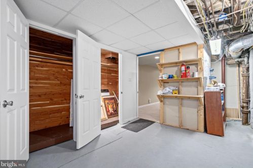 2108 Delancey St, Philadelphia PA 19103-6511 exterior