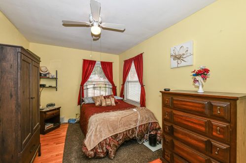 3379 Burrell St, Milwaukee WI 53207-2754 exterior