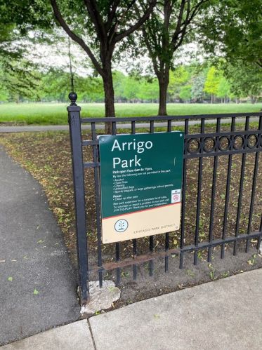 811 Lytle St, Chicago IL  60607-4128 exterior