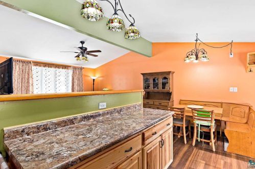 4530 Oakley St, Duluth MN 55804-1326 exterior