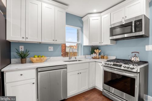 648 Riggs Rd, Washington DC  20011-1660 exterior