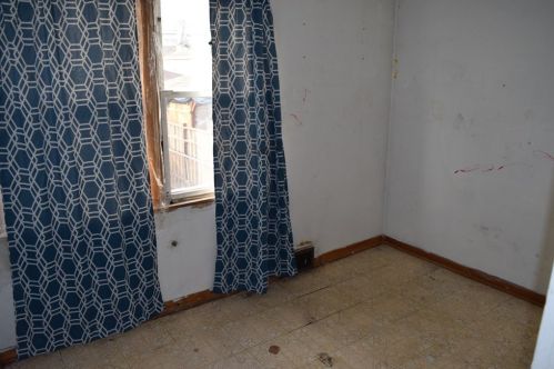 2322 Austin Ave, Chicago IL 60639-2206 exterior