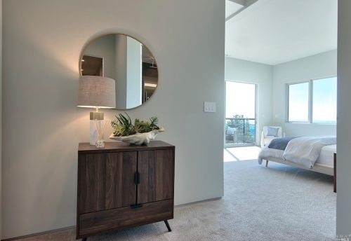 1550 Grand View Dr, Berkeley CA 94705-1637 exterior