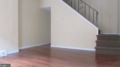 524 Douglas St, Philadelphia PA  19104-2566 exterior